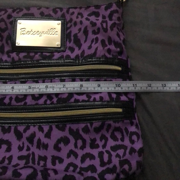🌟Donated. Purple cheetah purse - Picture 6 of 12